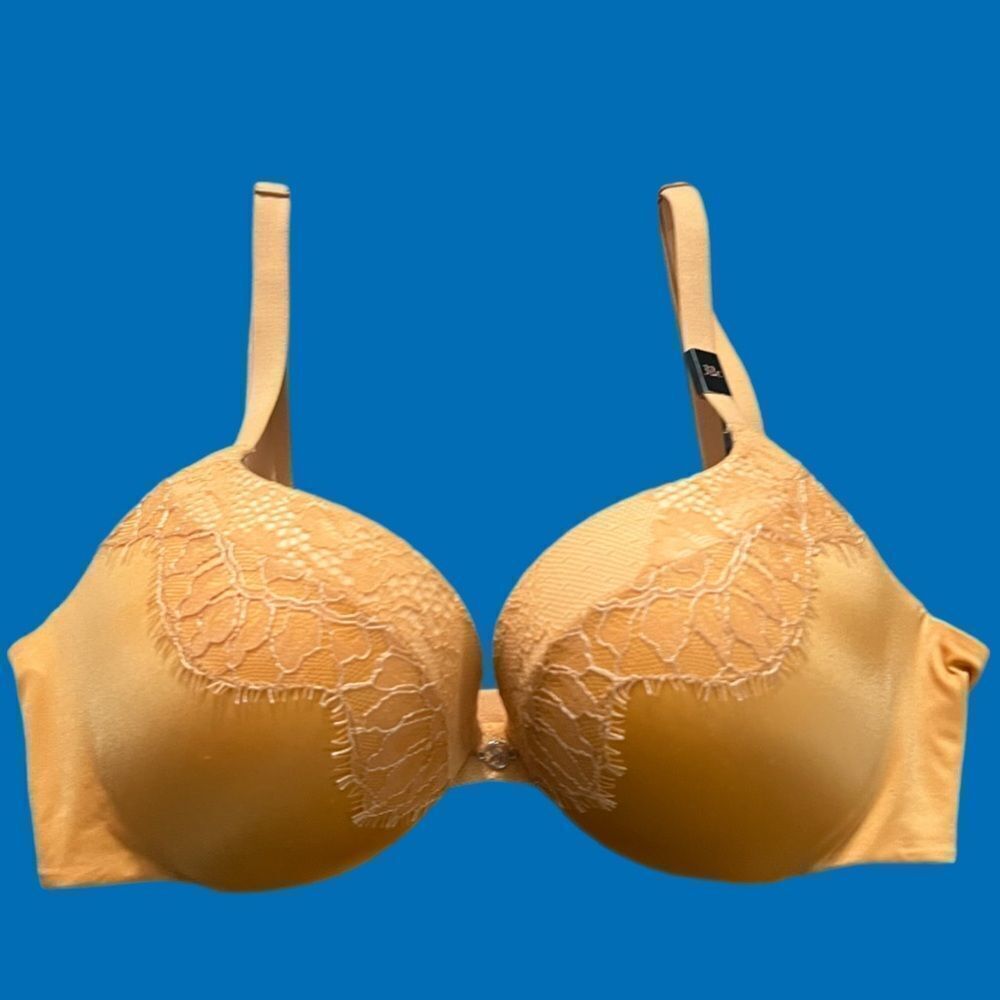 Victorias Secret Very Sexy So Obsessed Adds 1 1/2 cups Push up Racerback bra 32C